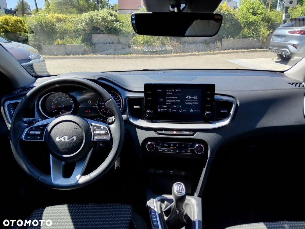 Kia Ceed 1.5 T-GDI M - 7