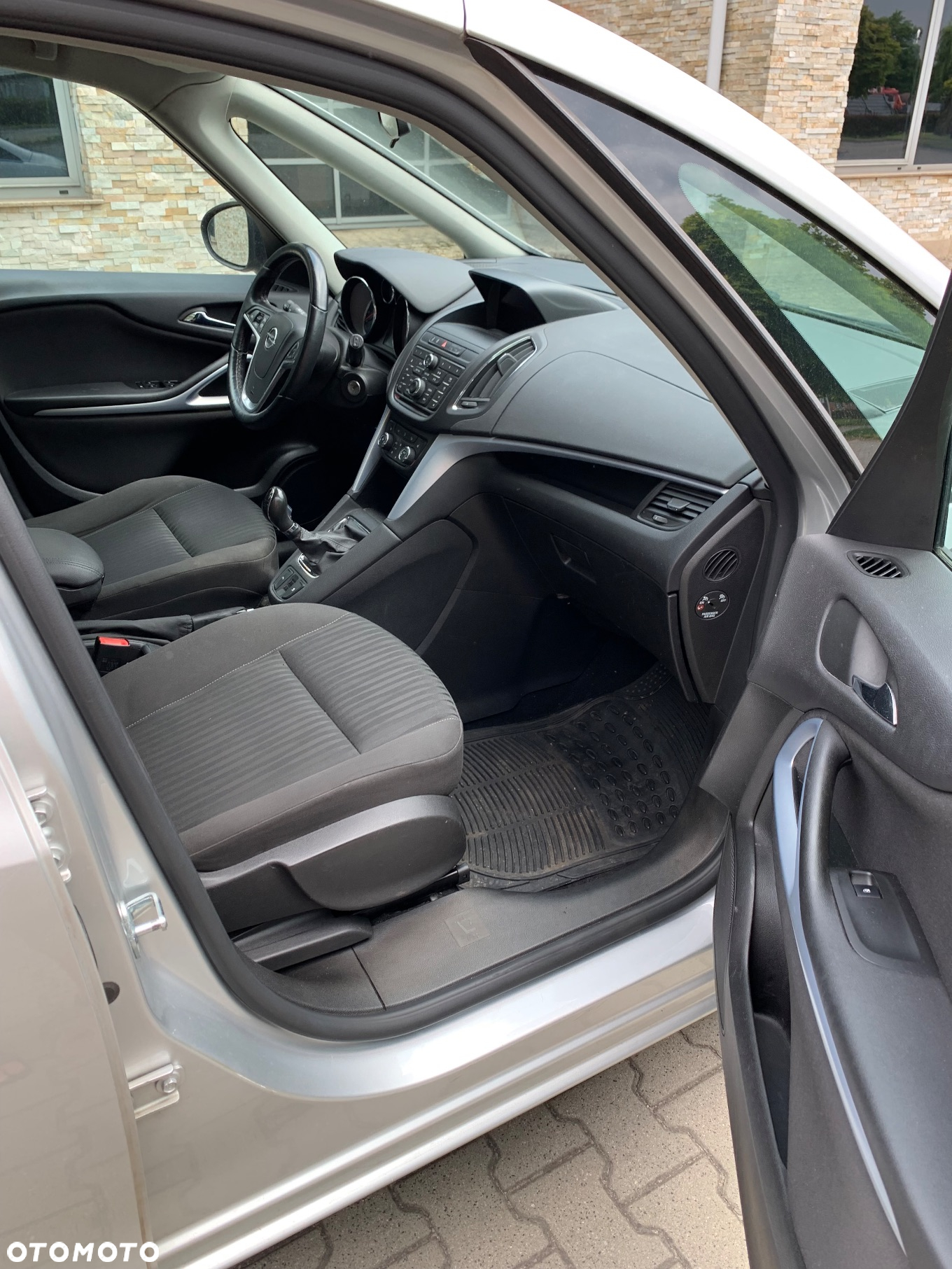 Opel Zafira - 11