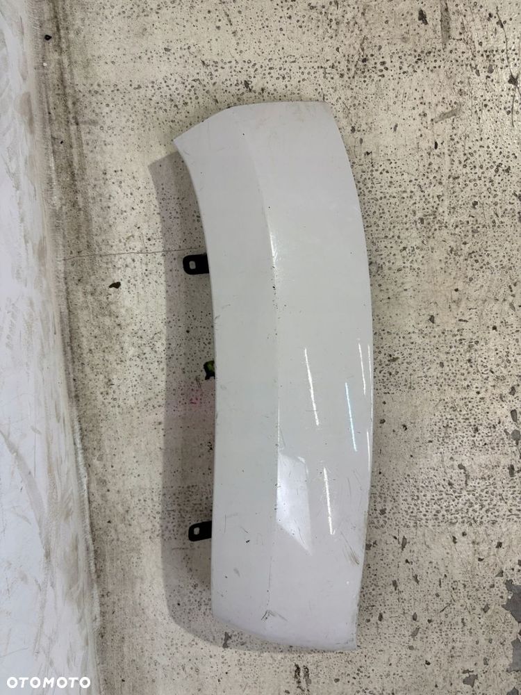 LISTWA ZDERZAKA PRZEDNIA PRAWA VOLKSWAGEN AMAROK