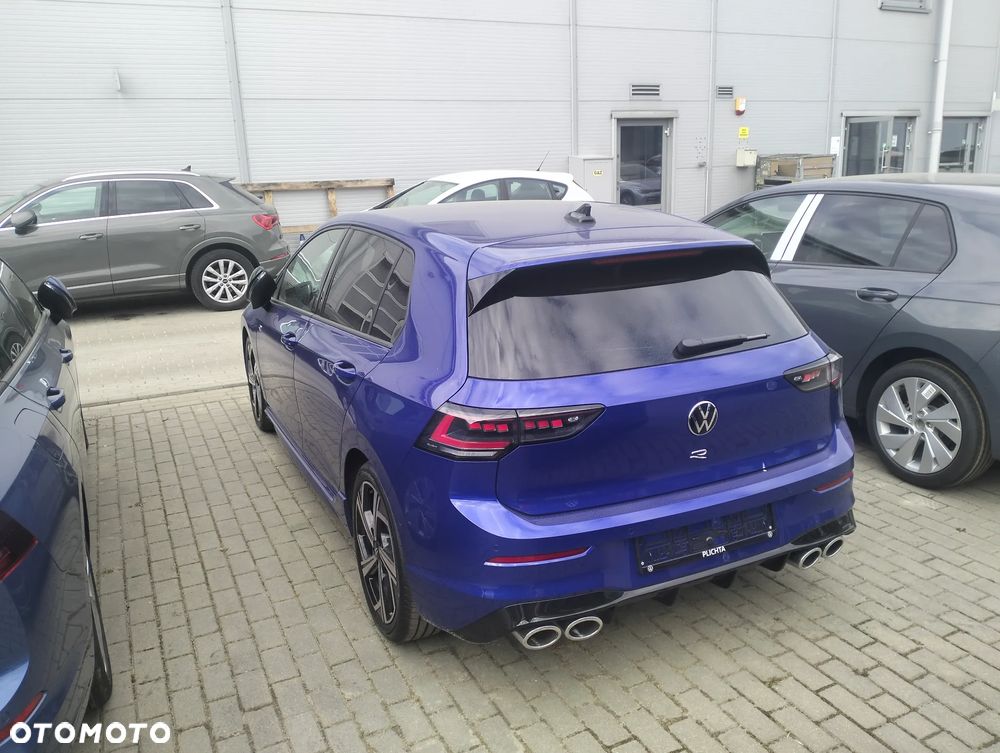 Volkswagen Golf 2.0 TSI 4Motion R DSG - 2