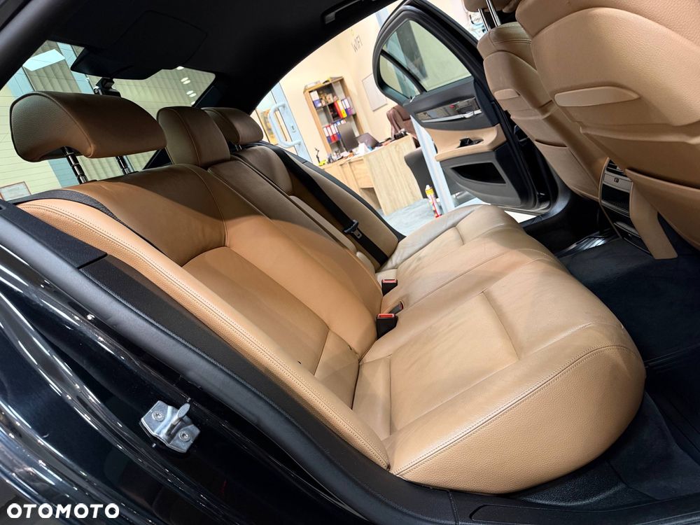 BMW Seria 7 730d Edition Exclusive - 33