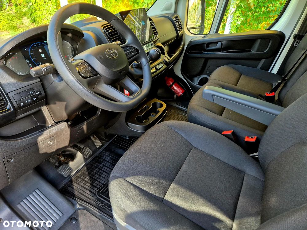 Toyota Proace max - 20