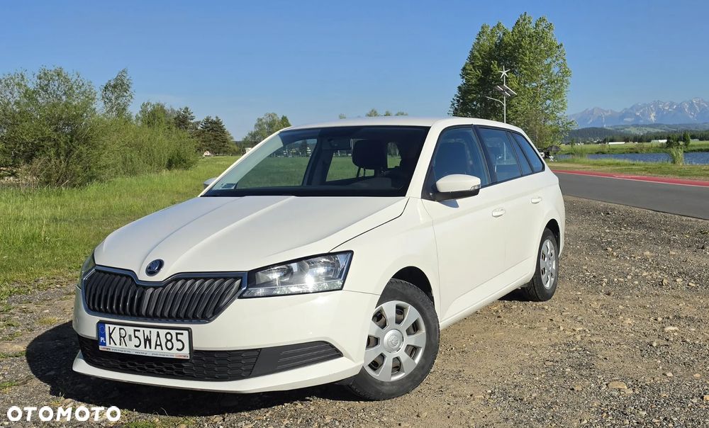 Skoda Fabia 1.0 TSI Active - 2