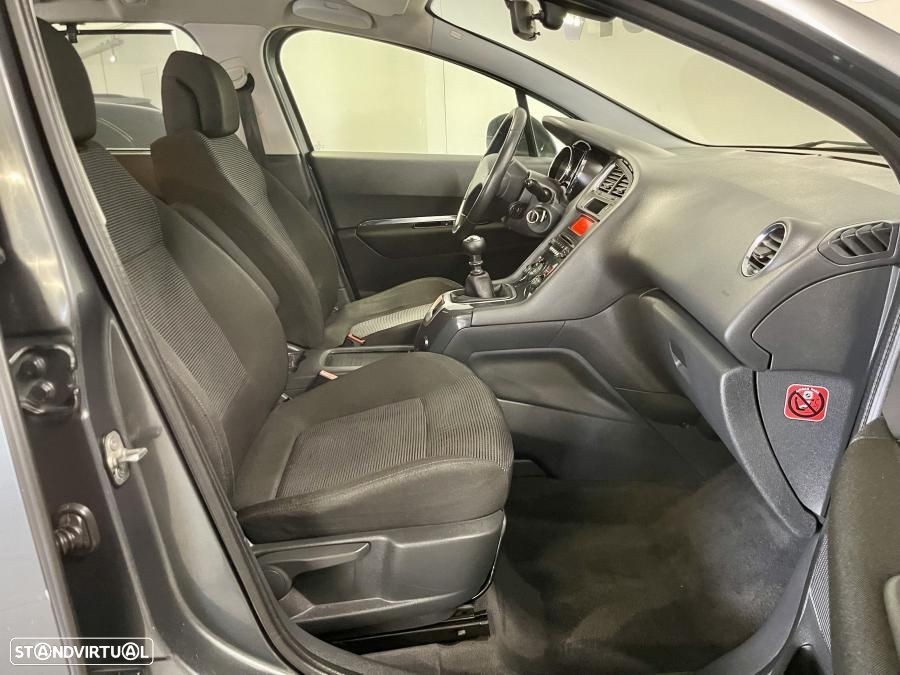 Peugeot 5008 HDI FAP 110 Business-Line - 19