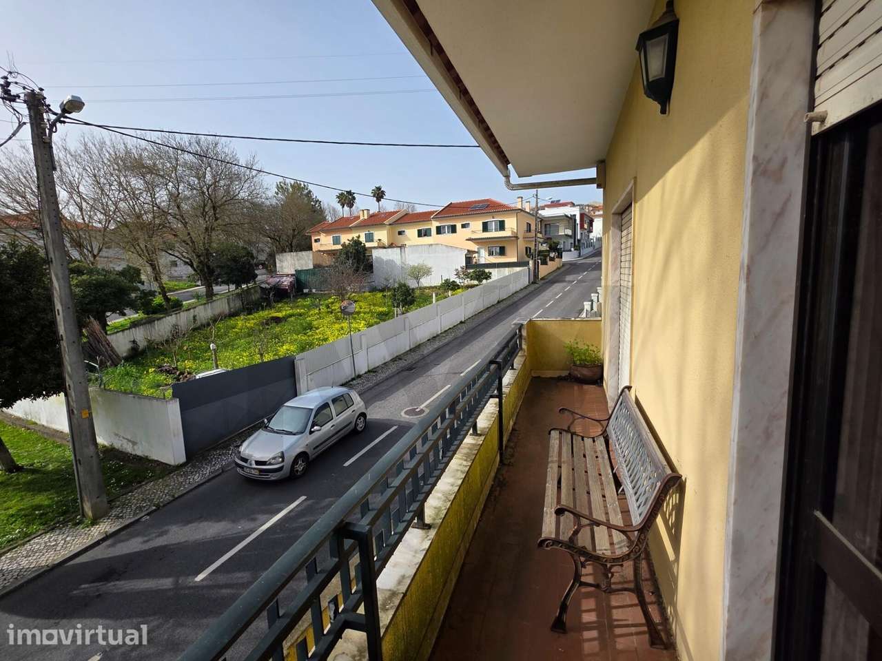 Apartamento T2 com Sótão | Casal da Silveira, Famões - Grande imagem: 2/31
