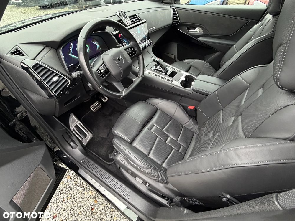 DS Automobiles DS 7 Crossback - 26