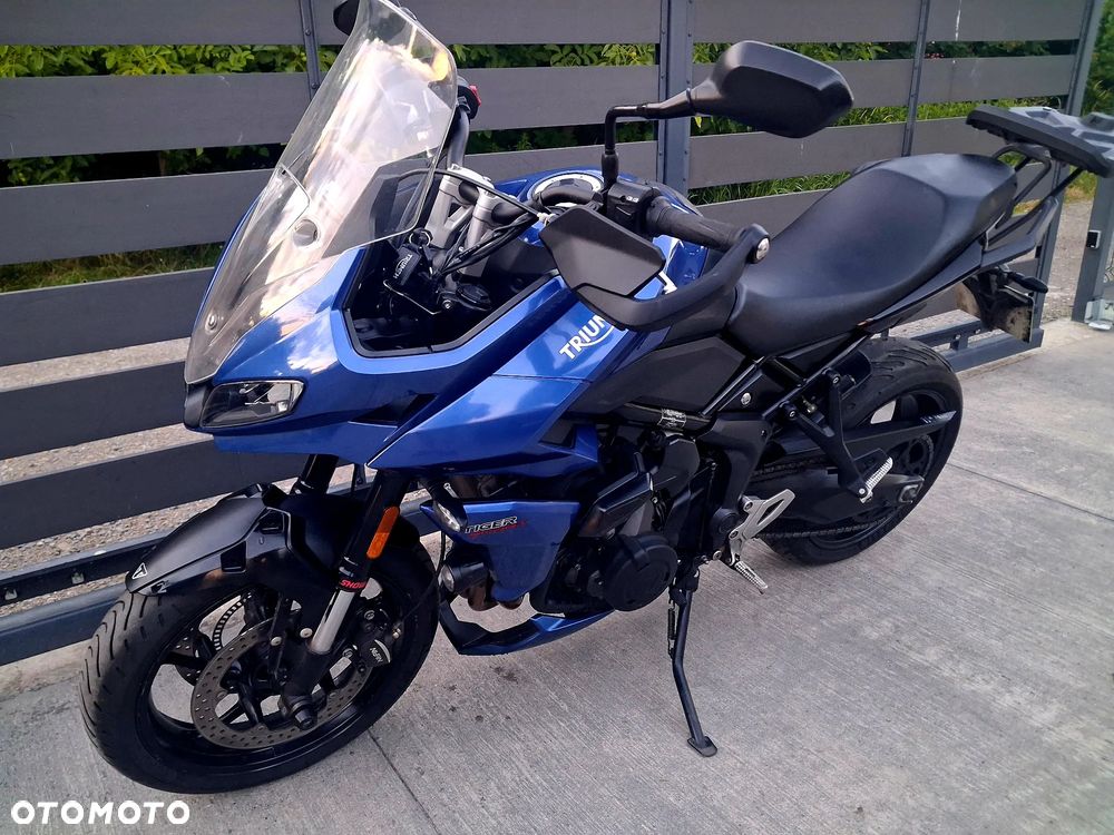 Triumph Tiger - 4