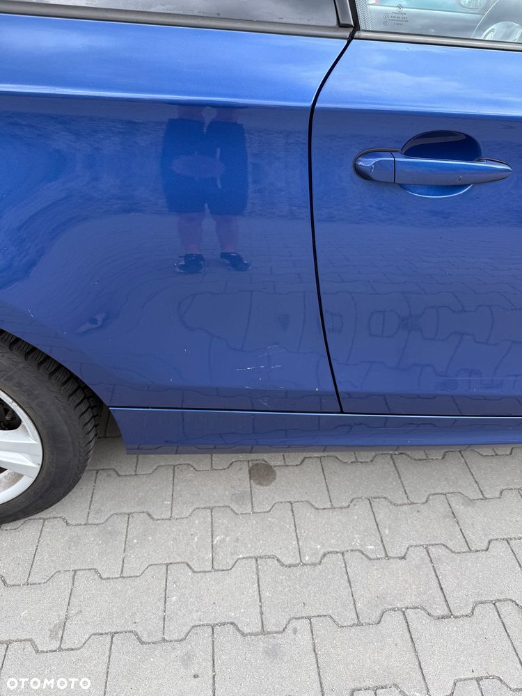 BMW Seria 1 118d - 10