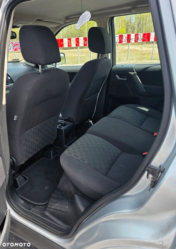 Land Rover Freelander - 11
