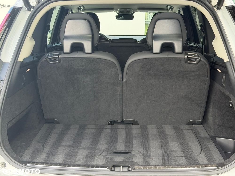Volvo XC 90 - 33