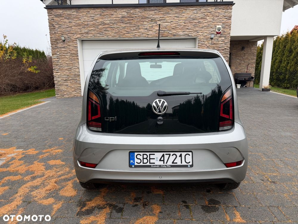 Volkswagen up! 1.0 move - 7
