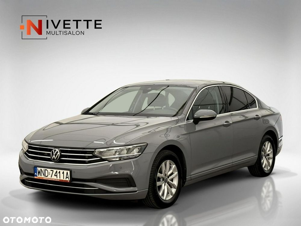 Volkswagen Passat - 2