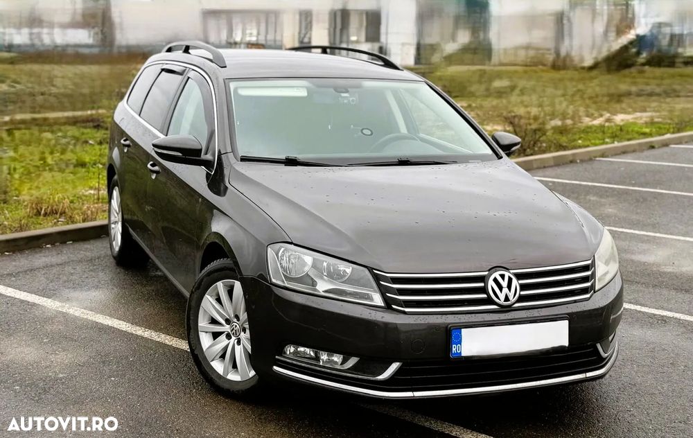 Volkswagen Passat 1.6 TDI BlueMotion Technology Comfortline - 2