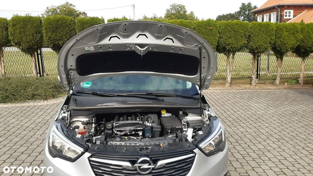 Opel Crossland X - 12