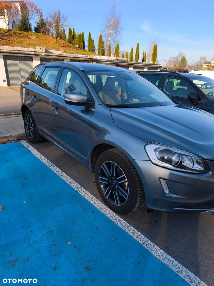 Volvo XC 60 D4 Momentum - 39