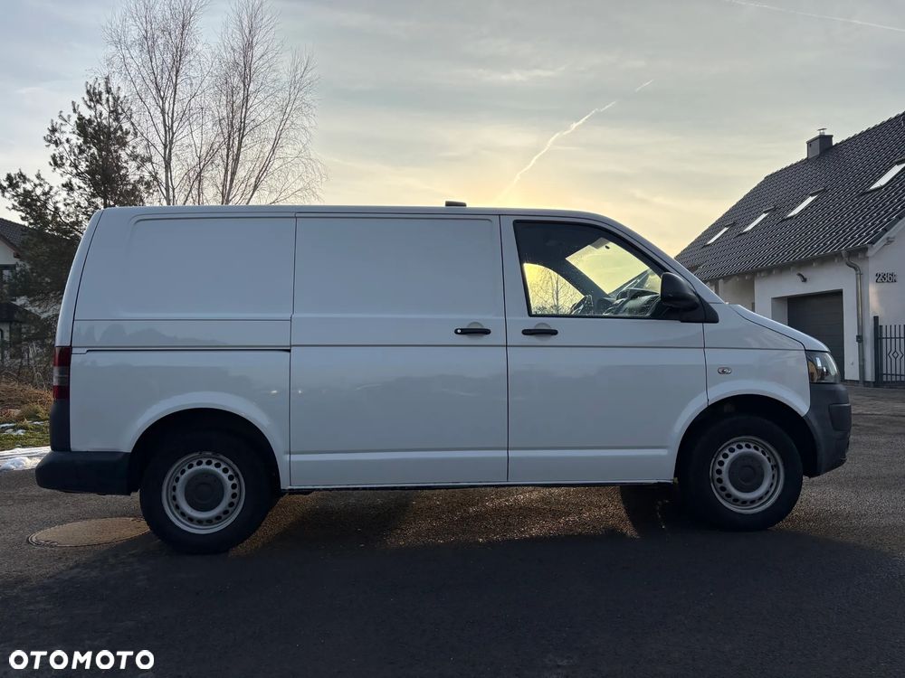Volkswagen Transporter - 5