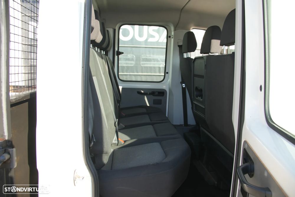 VW Crafter 7Lugares 2.0TDI 140cv - 11