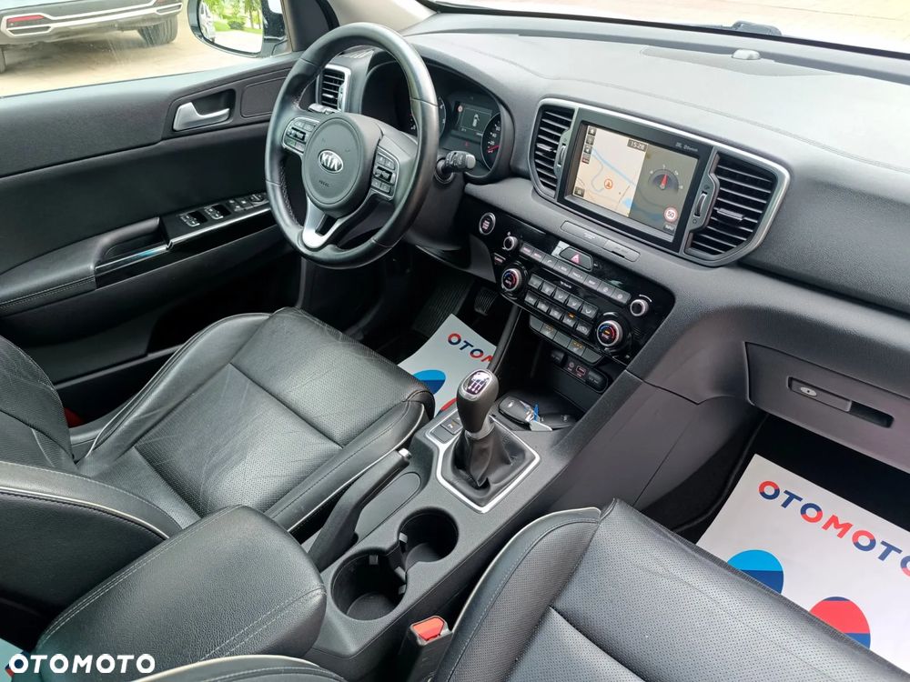 Kia Sportage 1.7 CRDI 2WD Dream-Team Edition - 34