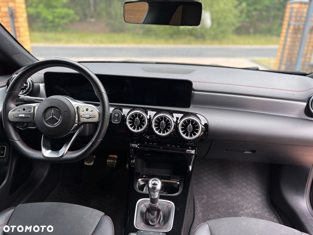 Mercedes-Benz CLA - 19