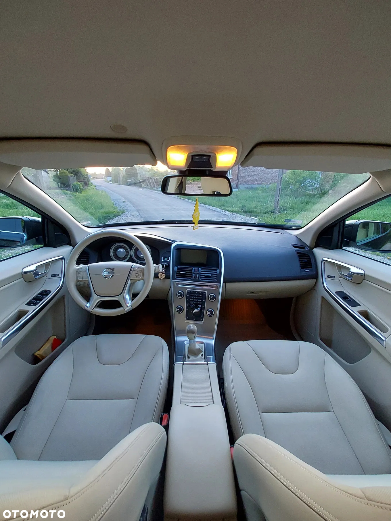 Volvo XC 60 2.4D AWD - 7