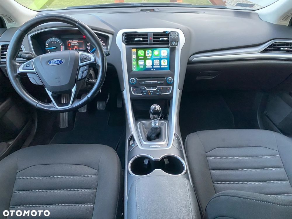 Ford Mondeo - 22