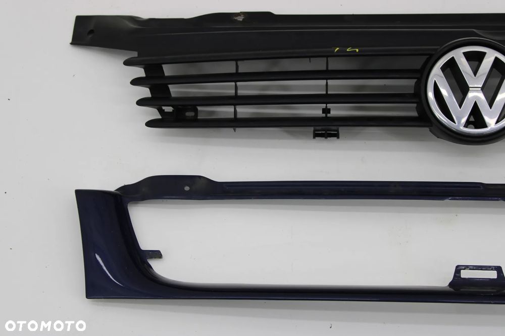 VW T4 lift Grill Atrapa Przód - 3