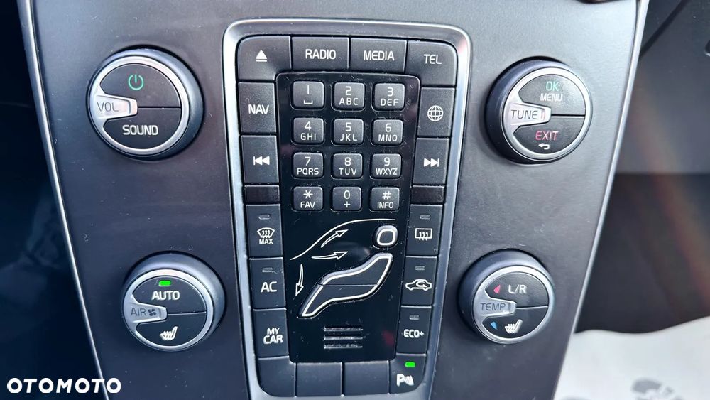 Volvo V40 D2 Geartronic Kinetic - 20