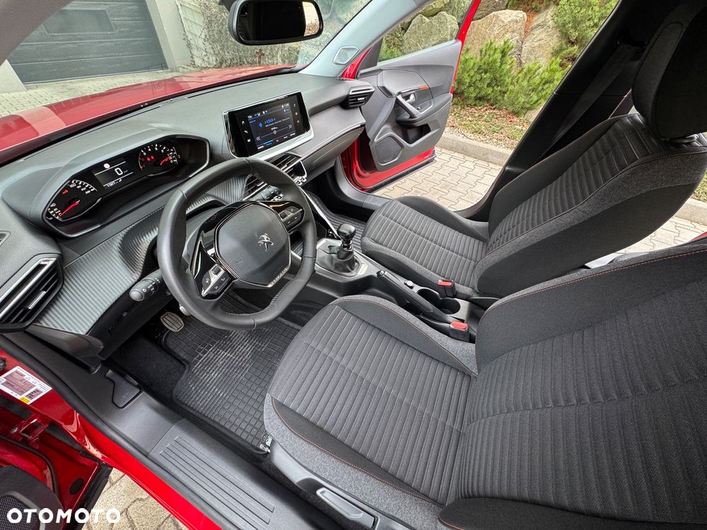 Peugeot 2008 1.5 BlueHDi Allure Pack S&S - 10