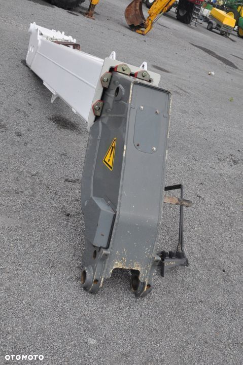 RAMIE TELESKOP CLAAS SCORPION DŁ. 366 CM - 1