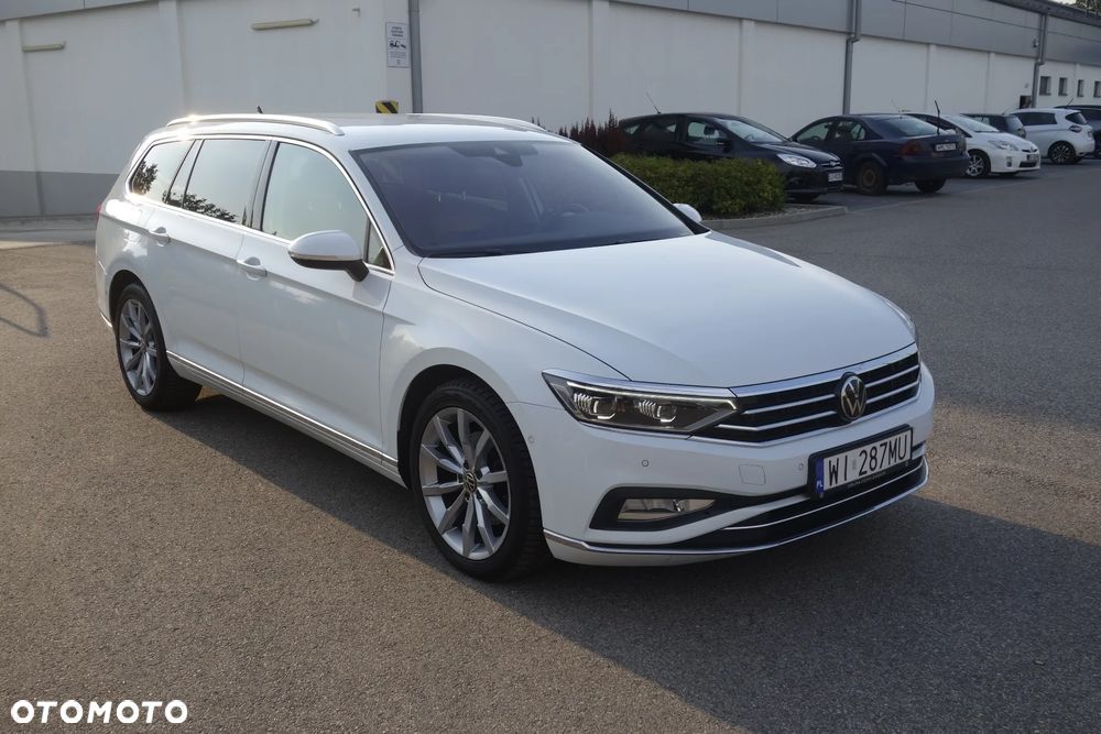 Volkswagen Passat - 2