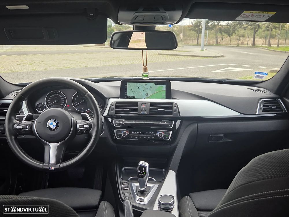 BMW 330 e iPerformance Advantage - 15