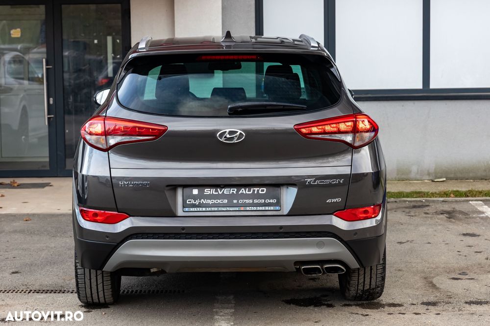 Hyundai Tucson 2.0 CRDI 4WD Premium - 33