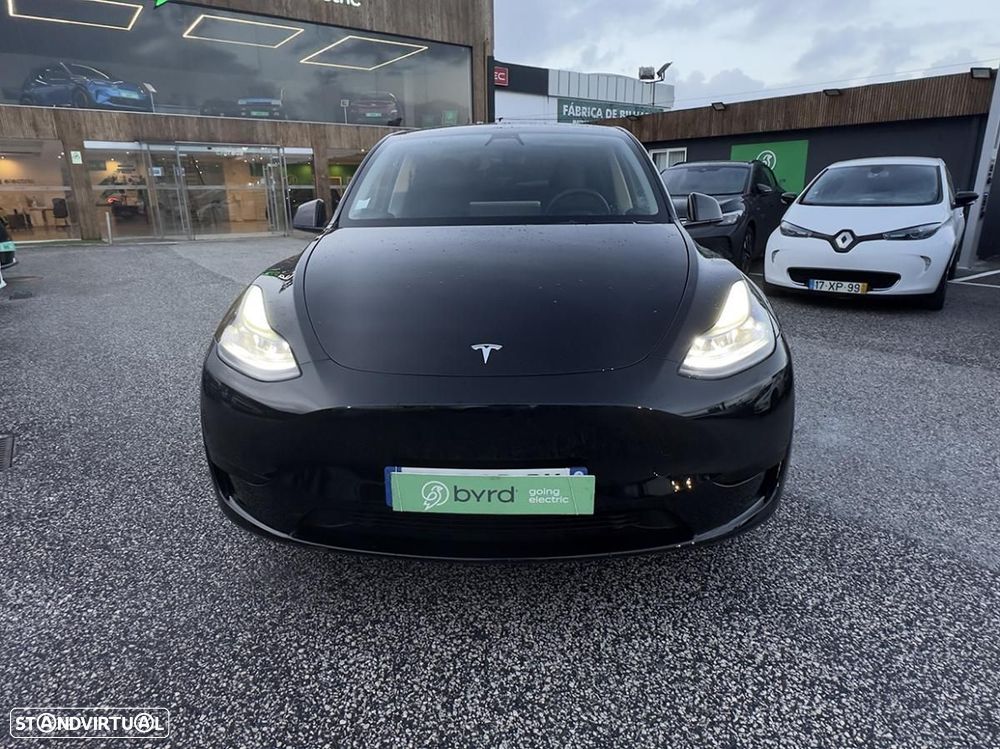 Tesla Model Y Standard - 3