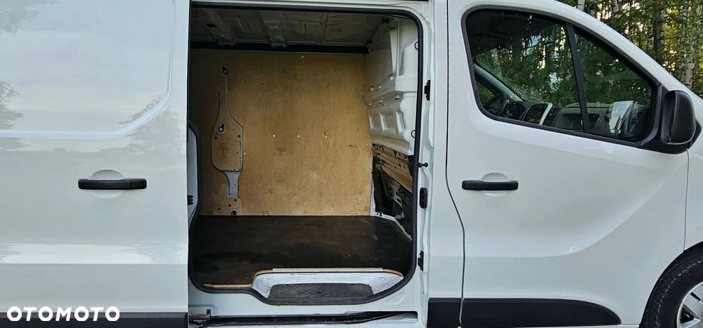 Renault Trafic III - 16
