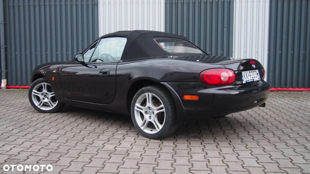 Mazda MX-5 1.6i 16V Memories - 2