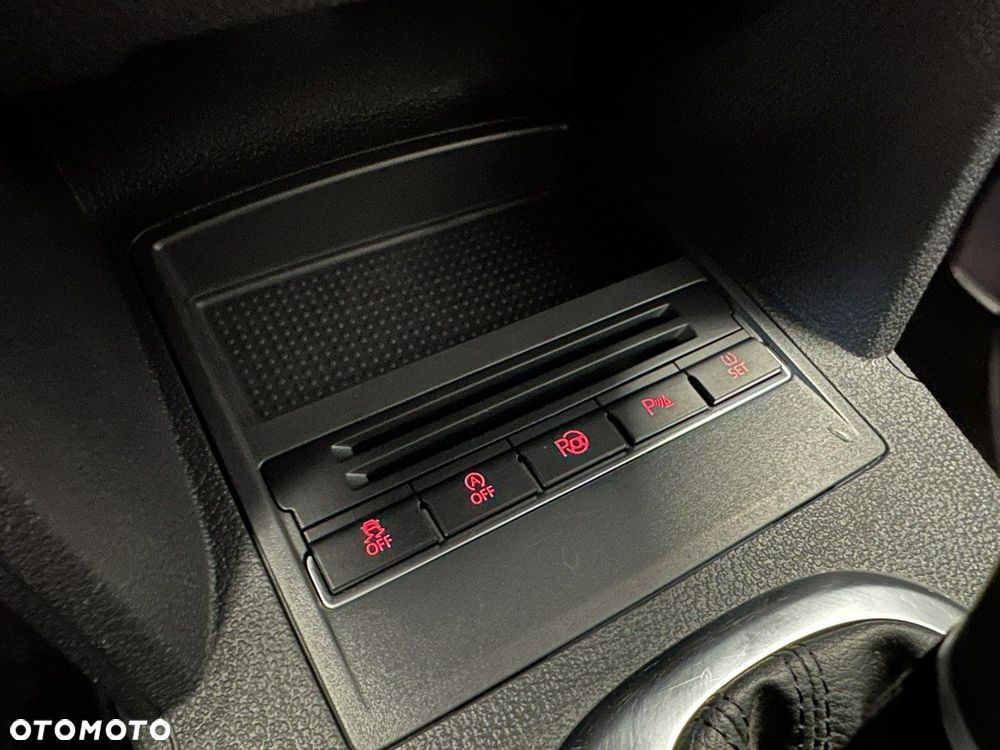 Volkswagen Touran 1.6 TDI DPF DSG Comfortline - 13