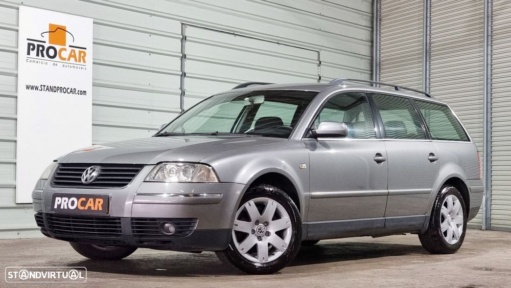 VW Passat Variant - 1