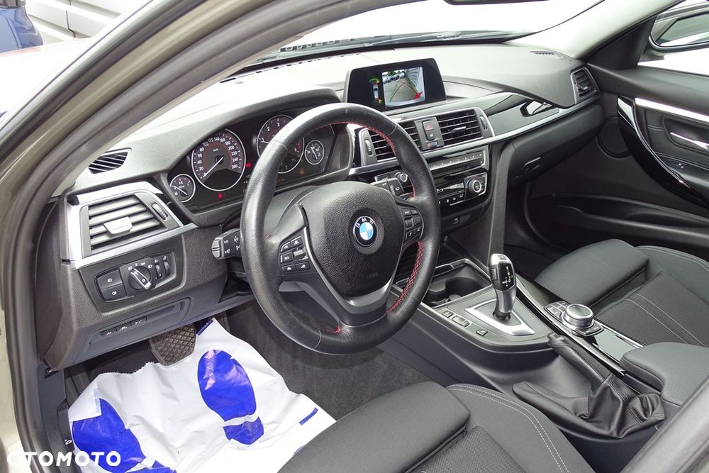 BMW Seria 3 320d xDrive Luxury Line sport - 20