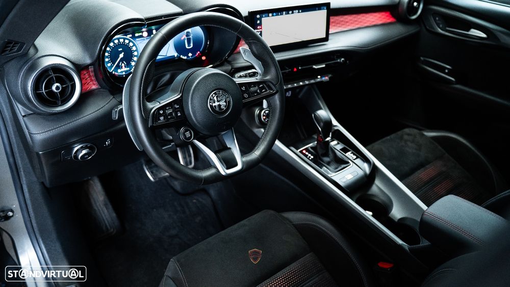 Alfa Romeo Tonale 1.5 Hybrid Edizione Speciale - 22