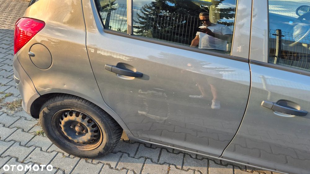 Opel Corsa - 4