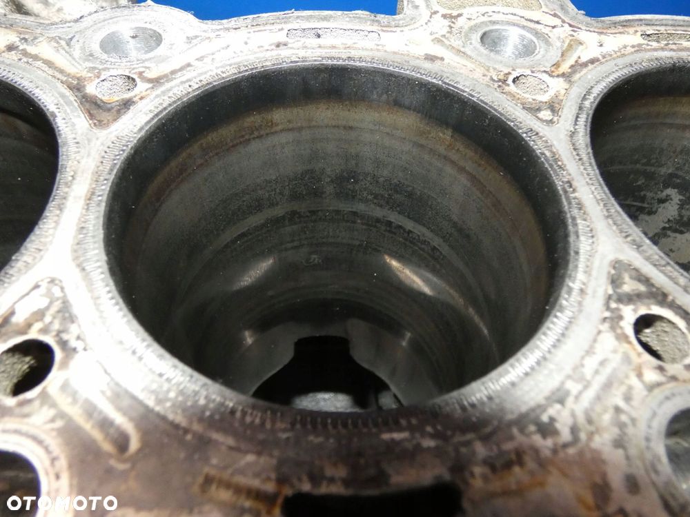 JAGUAR XF II X260 XE X760 F-PACE 2.0 D 204DTD BLOK SILNIKA DO HONOWANIA - 3