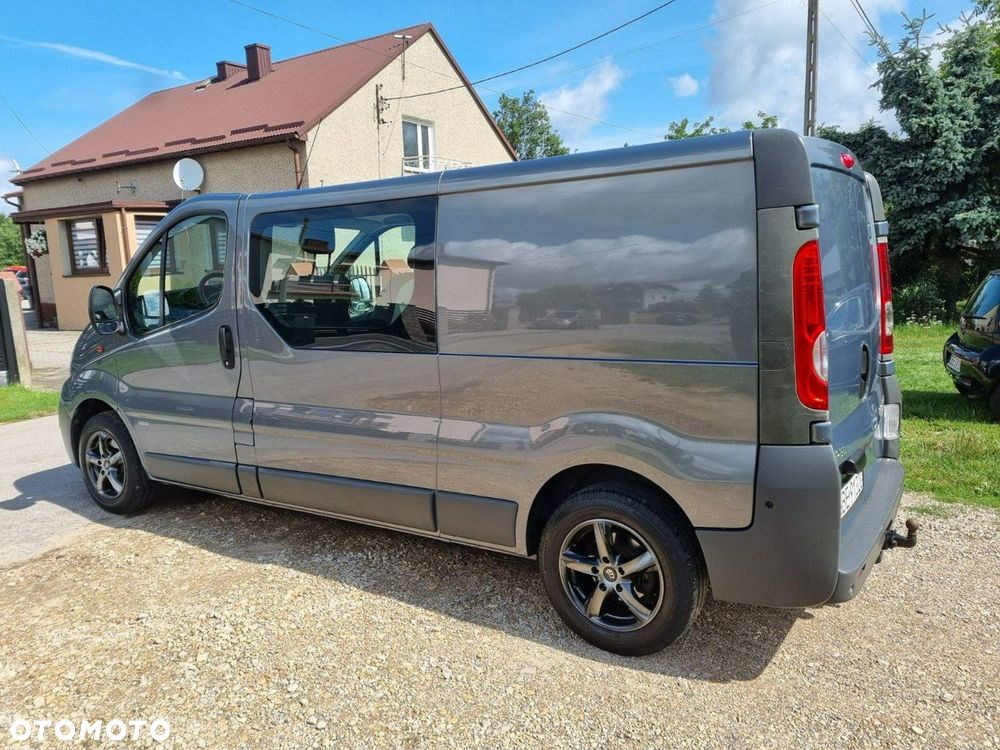 Opel Vivaro - 6