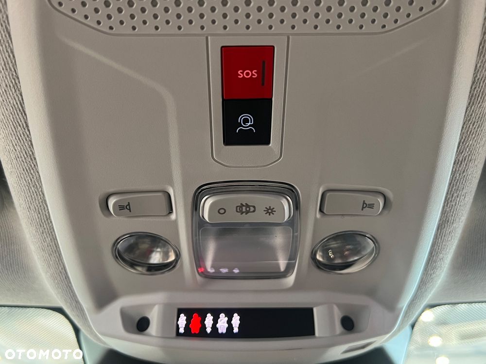 Citroën C4X 1.2 mHEV Max eDCT6 - 22