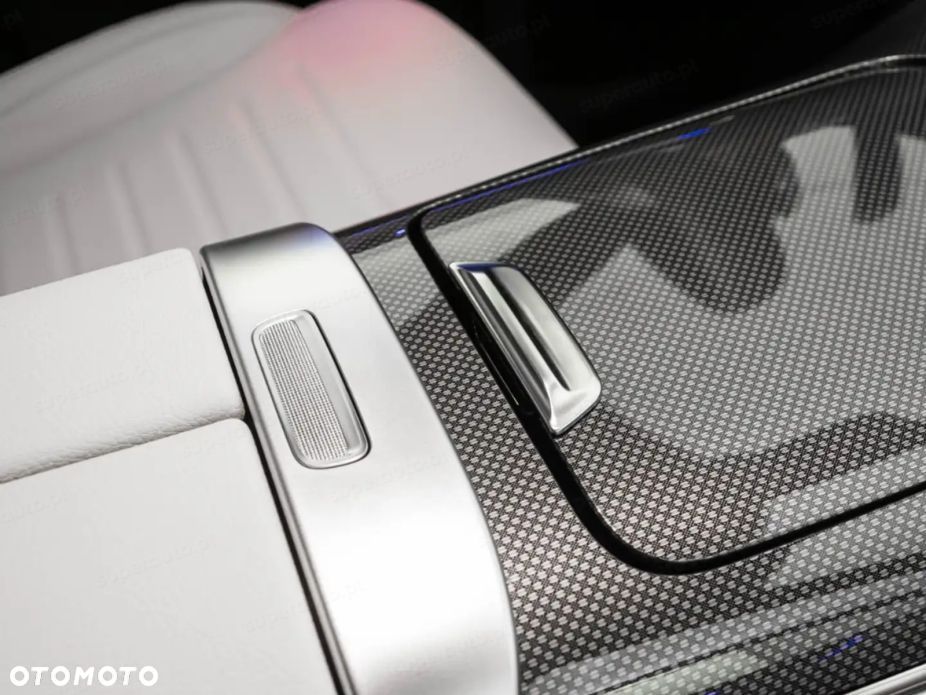 Mercedes-Benz GLC 200 mHEV 4-Matic AMG Line - 10