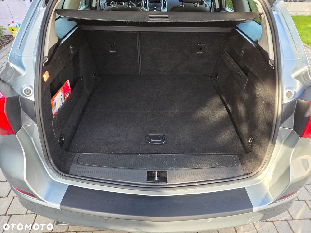 Opel Astra - 11