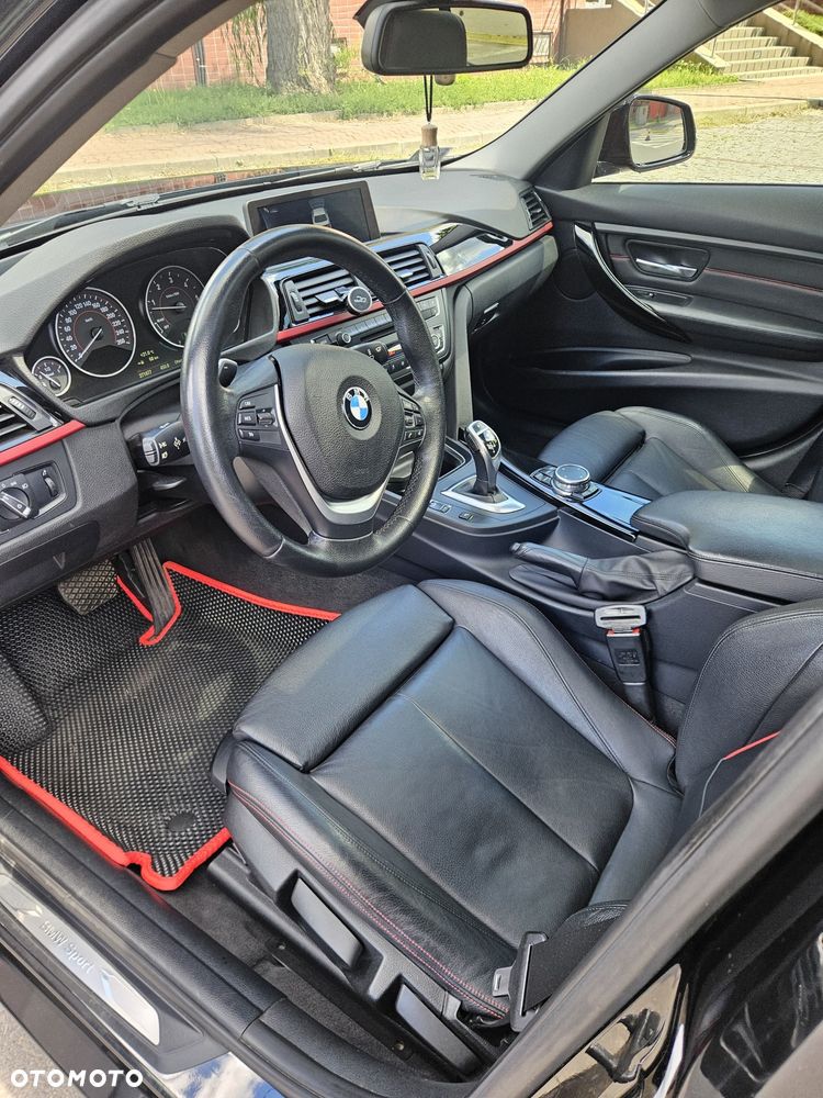 BMW Seria 3 330d xDrive Sport Line - 6
