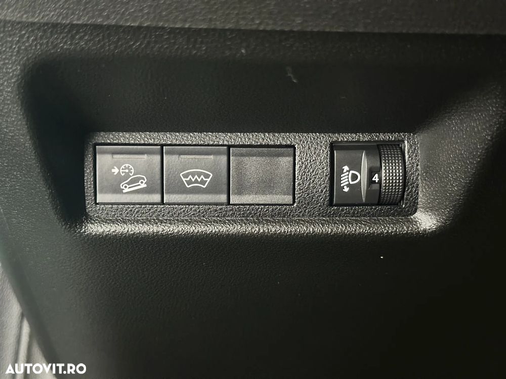 Jeep Avenger - 25