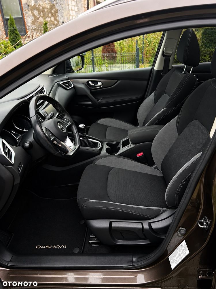 Nissan Qashqai 1.2 DIG-T N-Connecta - 7