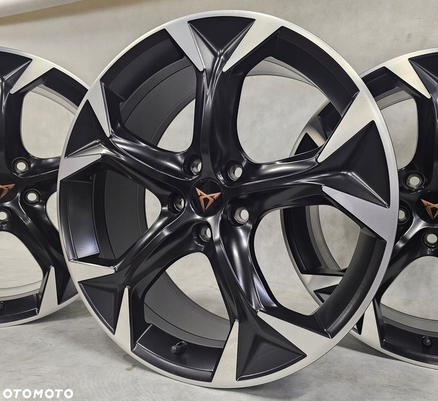 FELGI KOŁA CUPRA FORMENTOR 5FF601025E 8x19 ET40 - 1