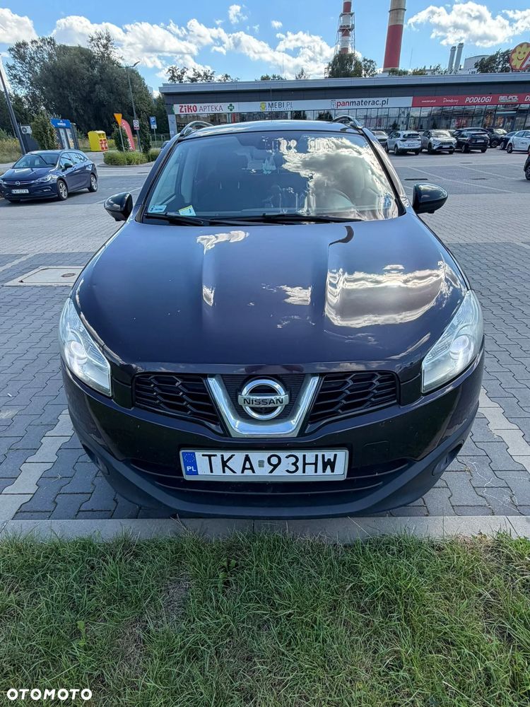 Nissan Qashqai - 1